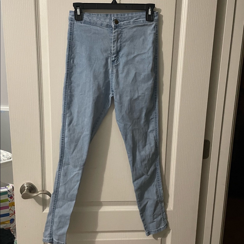Light wash jeans